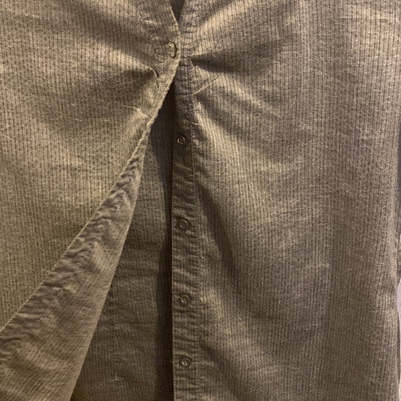 Women’s button up blouse - Picture 4 of 7